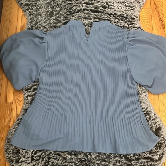 Blue puff sleeve shirt - Picture 4 of 4